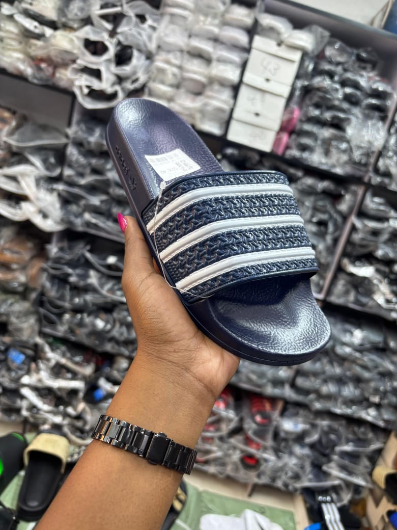 Nike slides - View 3