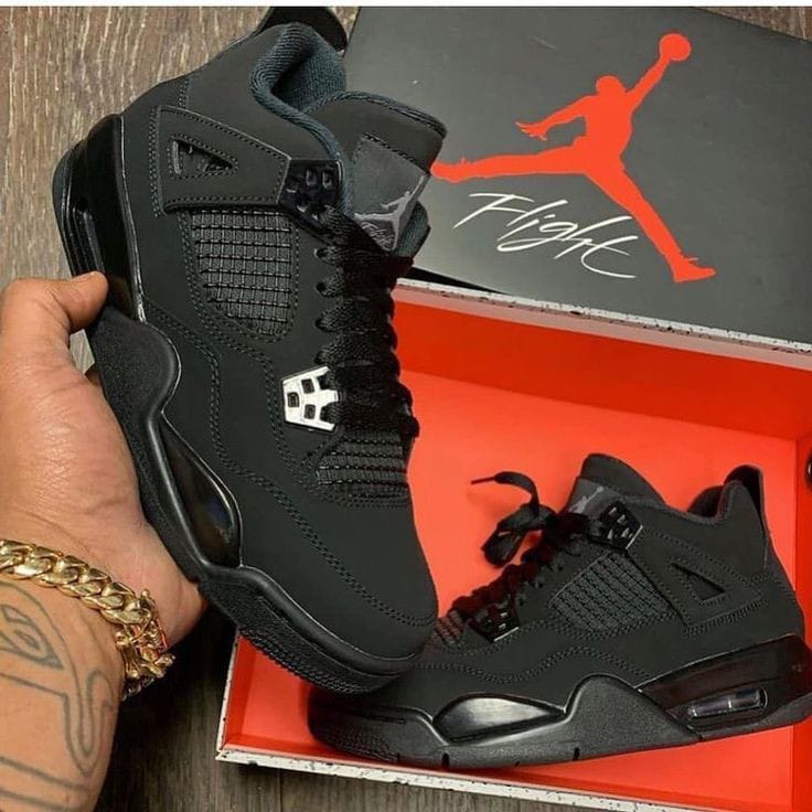 Jordan 4 - View 5