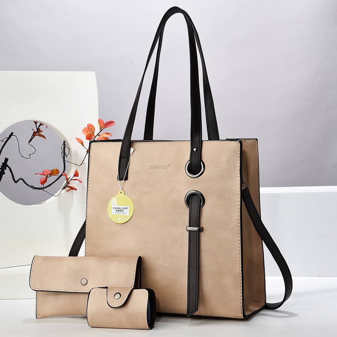 Zipped tote bag